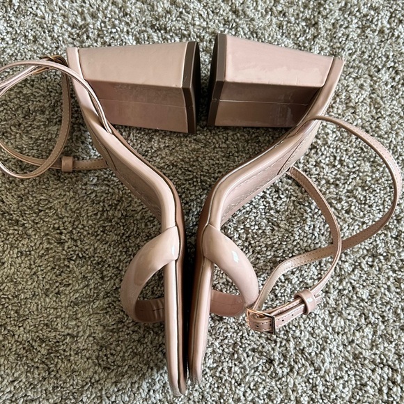 ASOS Hilton barely there block heeled sandals in beige SZ 9 - Picture 5 of 9